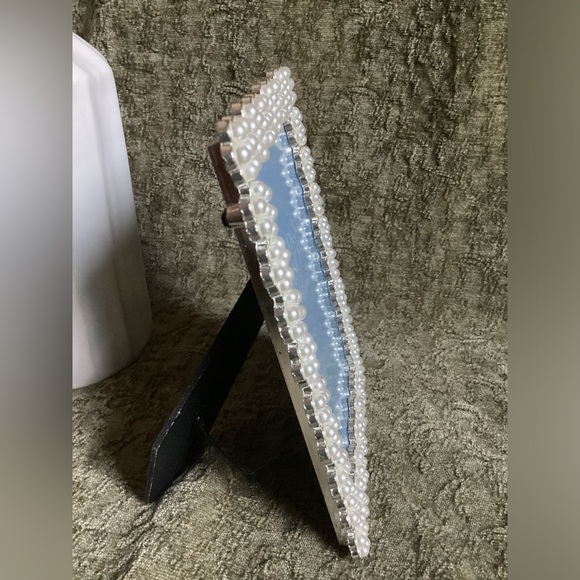 Badgley Mischka Bride Collection Pearls Silver Design 4x6 Photo Frame - Picture 3 of 4